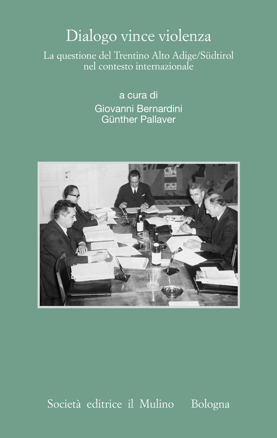 Copertina del libro Dialogo vince violenza